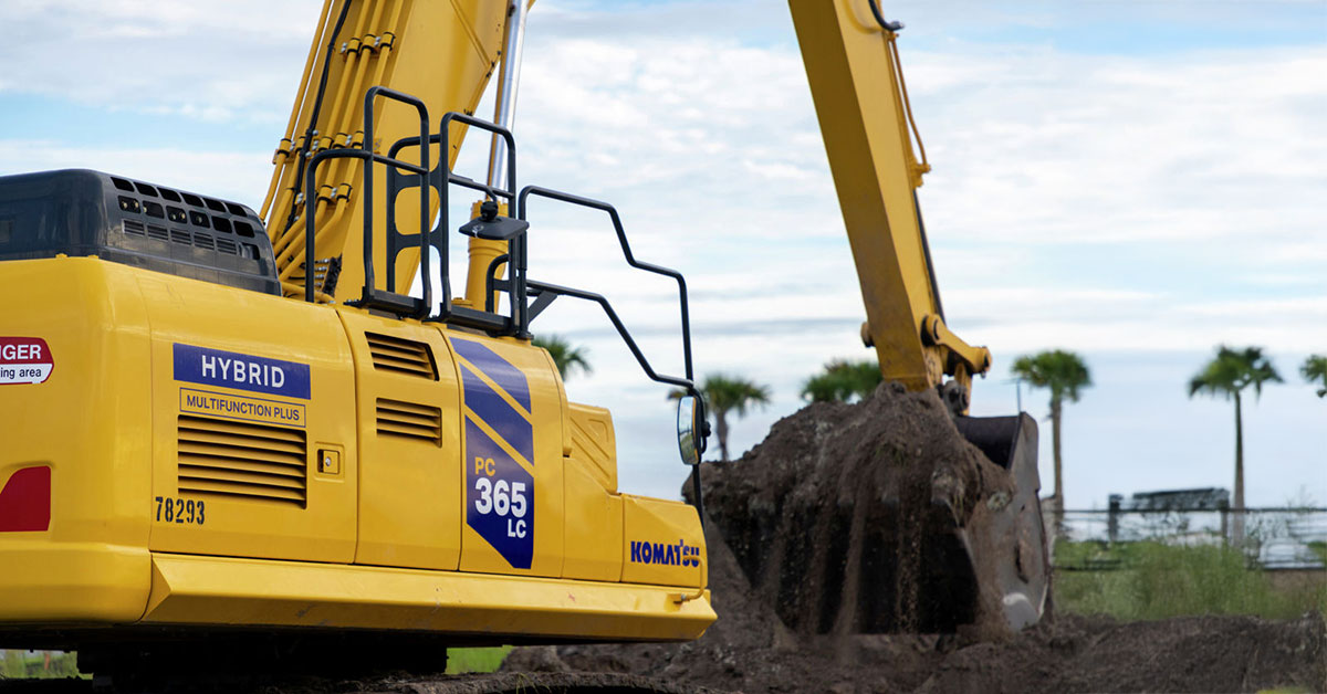 Komatsu Introduces New PC365LC-11 Excavator