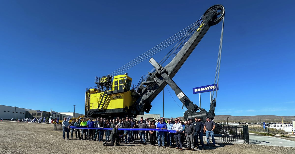 Komatsu Unveils Historic P&H 2100BL Shovel Monument
