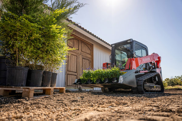 Kubota Continues to Expand Construction Lineup with Next-Generation Tiltrotator and Compact Track Loaders