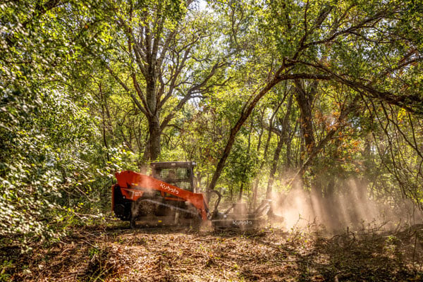 Kubota Continues to Expand Construction Lineup with Next-Generation Tiltrotator and Compact Track Loaders