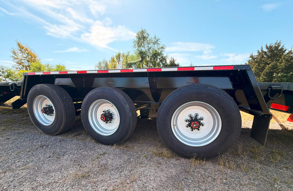 Towmaster Launches New T-30D Triple-Axle Drop-Deck Trailer