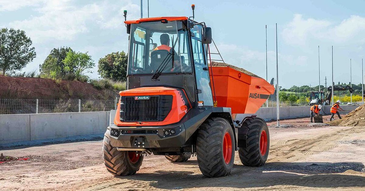 AUSA Launches New 9-Tonne Reversible Dumper