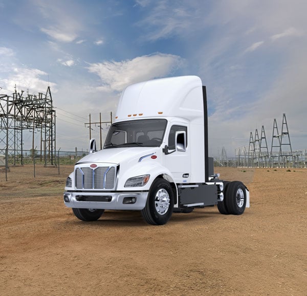 Brandt Peterbilt Delivers First Canadian-Built 548 EV
