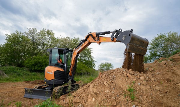 CASE Launches New 3-Ton Mini Excavators