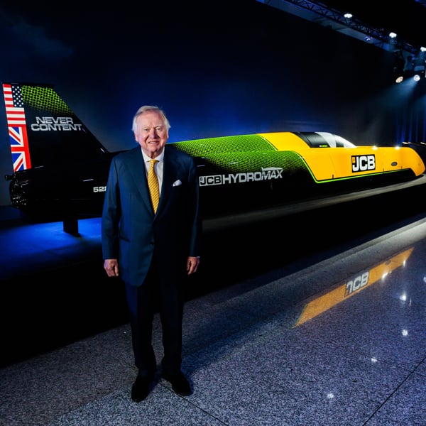 JCB Targets New Land Speed Record Using Its Own Hydrogen Engines