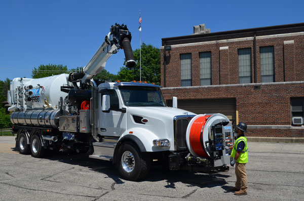 7 Ways To Simplify Sewer Cleaning