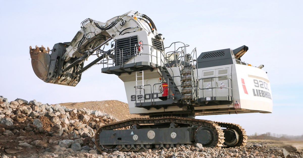 Celebrating 10 Years Of The Liebherr R 9200 Excavator