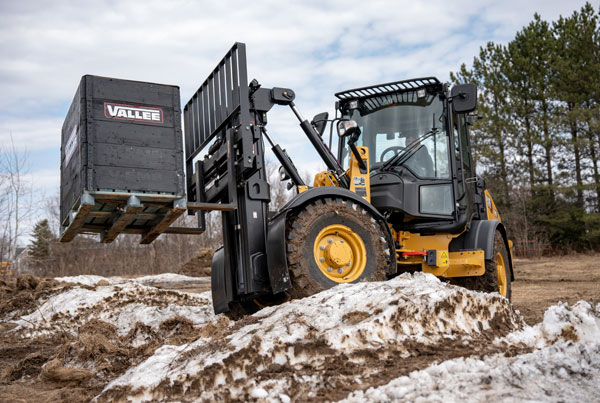 Vallée Introduces Its New 4DA5E Articulated Rough-Terrain Forklift