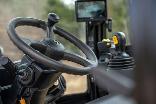 Vallée Introduces Its New 4DA5E Articulated Rough-Terrain Forklift