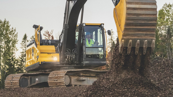 John Deere Enters New Era Of Excavators