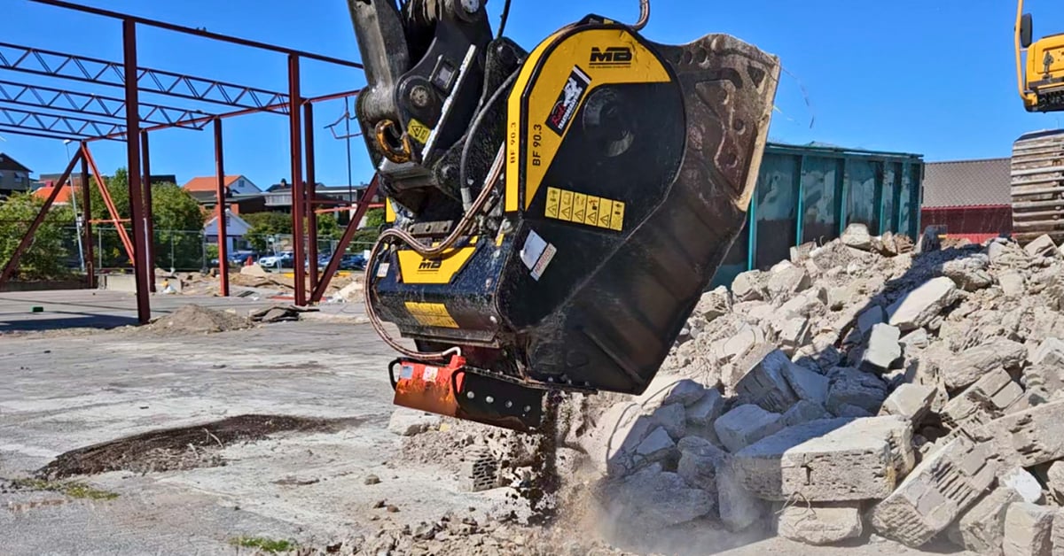Rebar Recovery Using Crusher Buckets