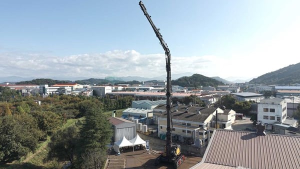 Volvo Unveils The New EC950 High Reach Demolition Excavator