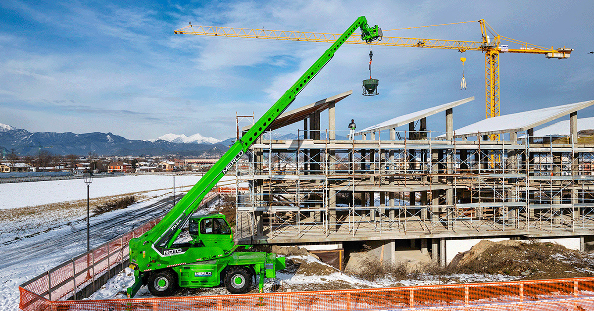 Merlo Introduces New ROTO Plug-In Telehandlers