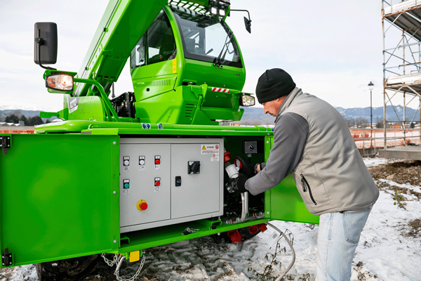 Merlo Introduces New ROTO Plug-In Telehandlers