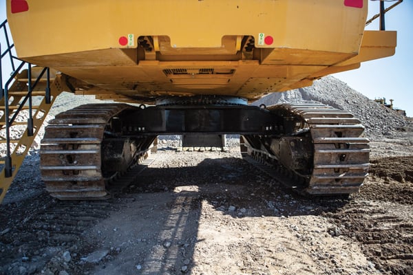 New Cat 6015 Mining Shovel