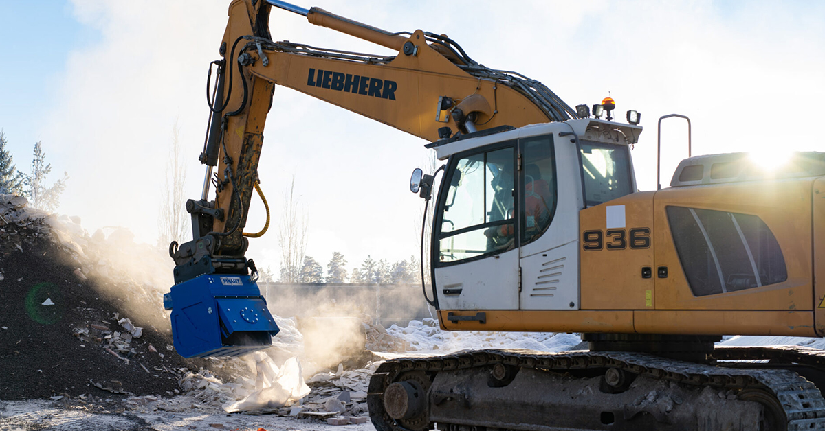 New HRVB-HD Hydraulic Recycling Vacuum Bucket From Dynaset