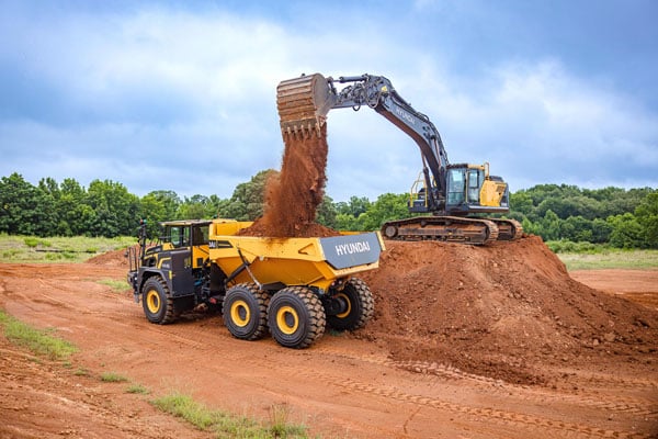 Hyundai Adds HX210L To New Excavator Lineup