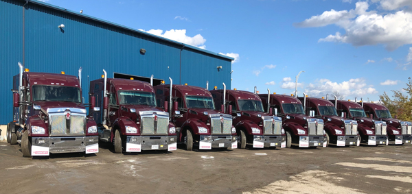 Lou-Mac Transport Finds Versatility, High Driver Acceptance With Kenworth T880s