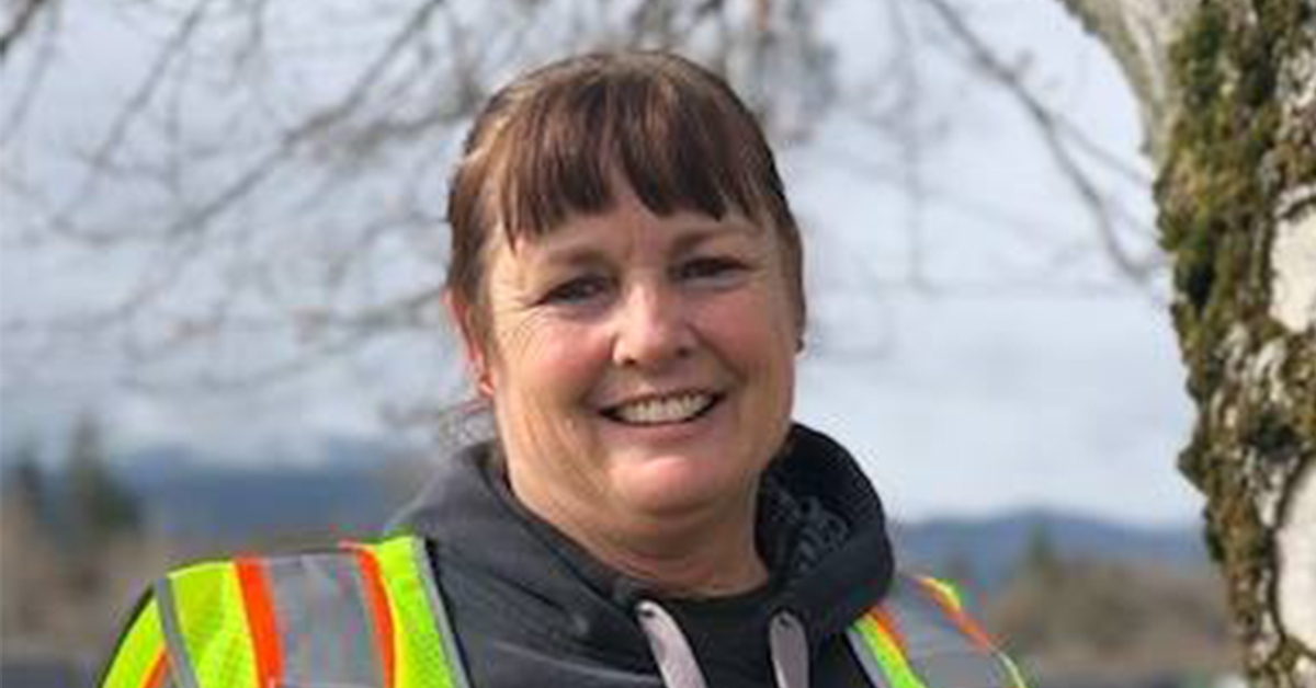 Women In Trucking Announces Its December 2020 Member Of The Month