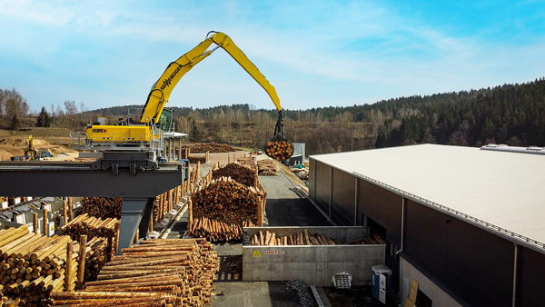 Electric Sennebogen Material Handler Complements State Of The Art Sawmill