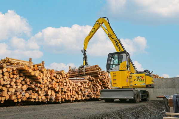 Electric Sennebogen Material Handler Complements State Of The Art Sawmill