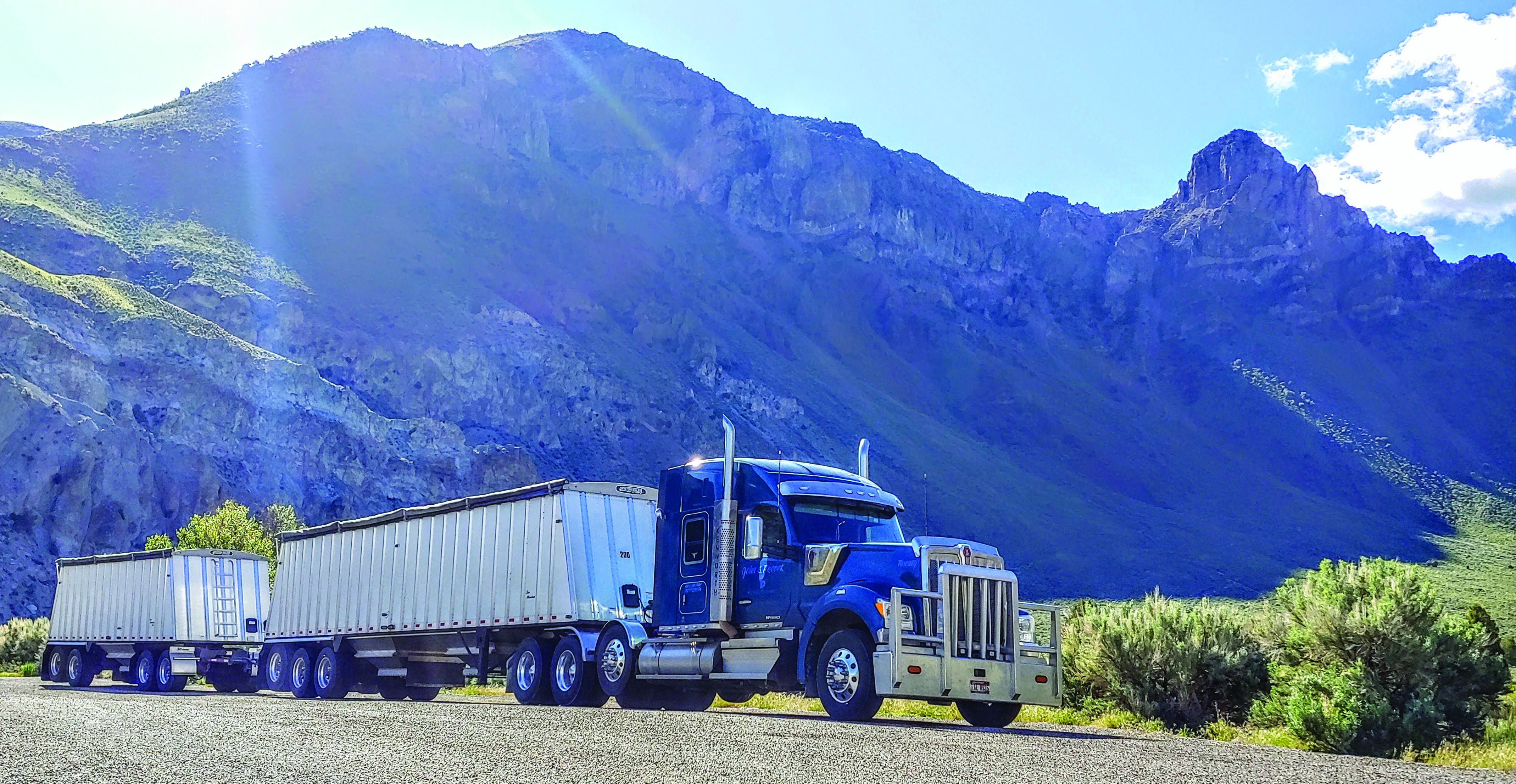 Kenworth W990