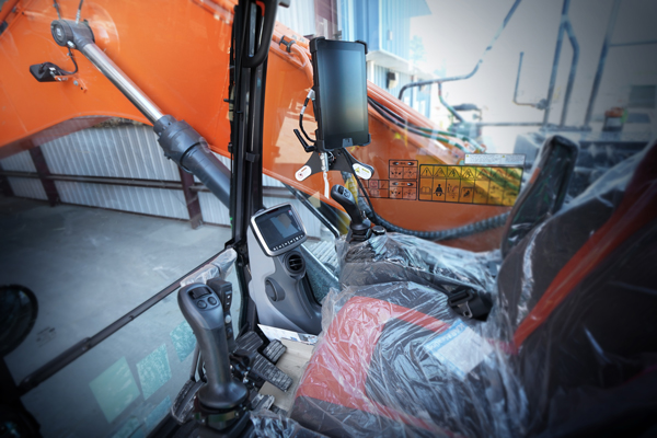 Doosan & Trimble Announce Factory-Installed Machine Control Solution For Crawler Excavators