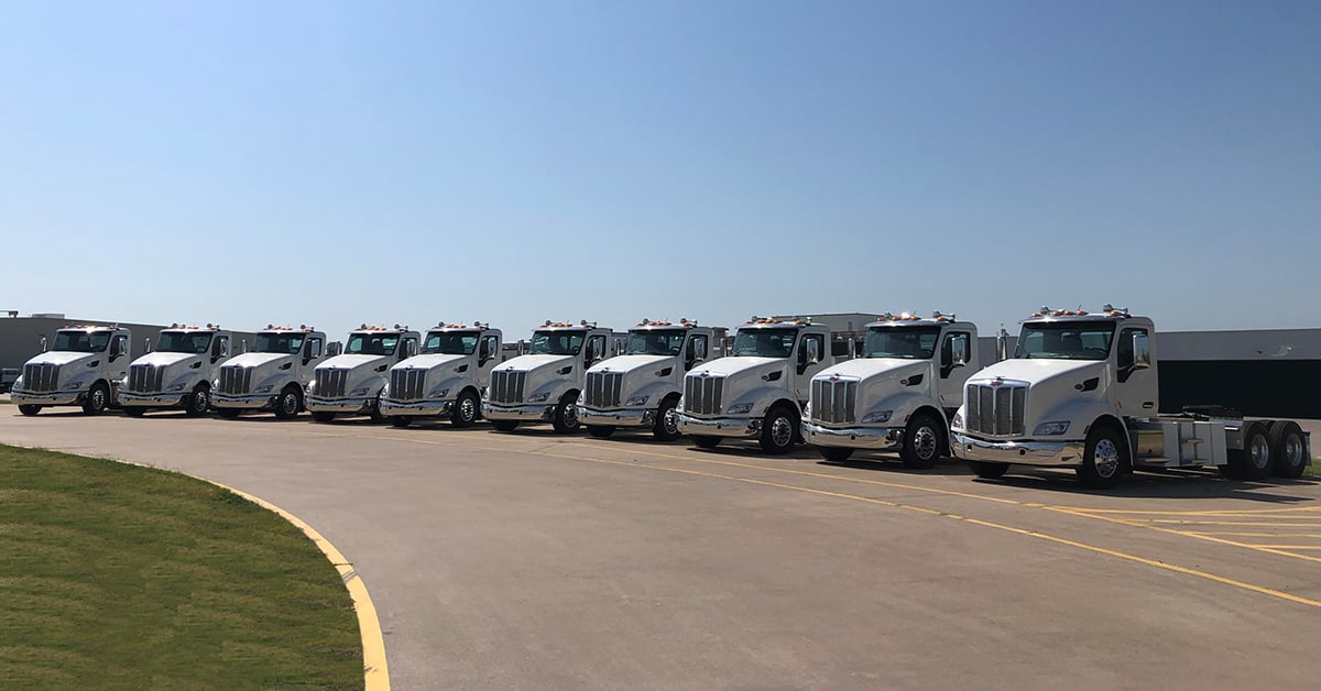 Peterbilt Delivers Model 579EVs To Shippers Transport Express 